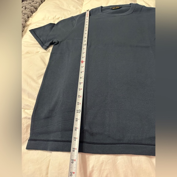 RHONE Blue Compass Knit Tee - NWT - Size XL Performance Apparel - Picture 9 of 10